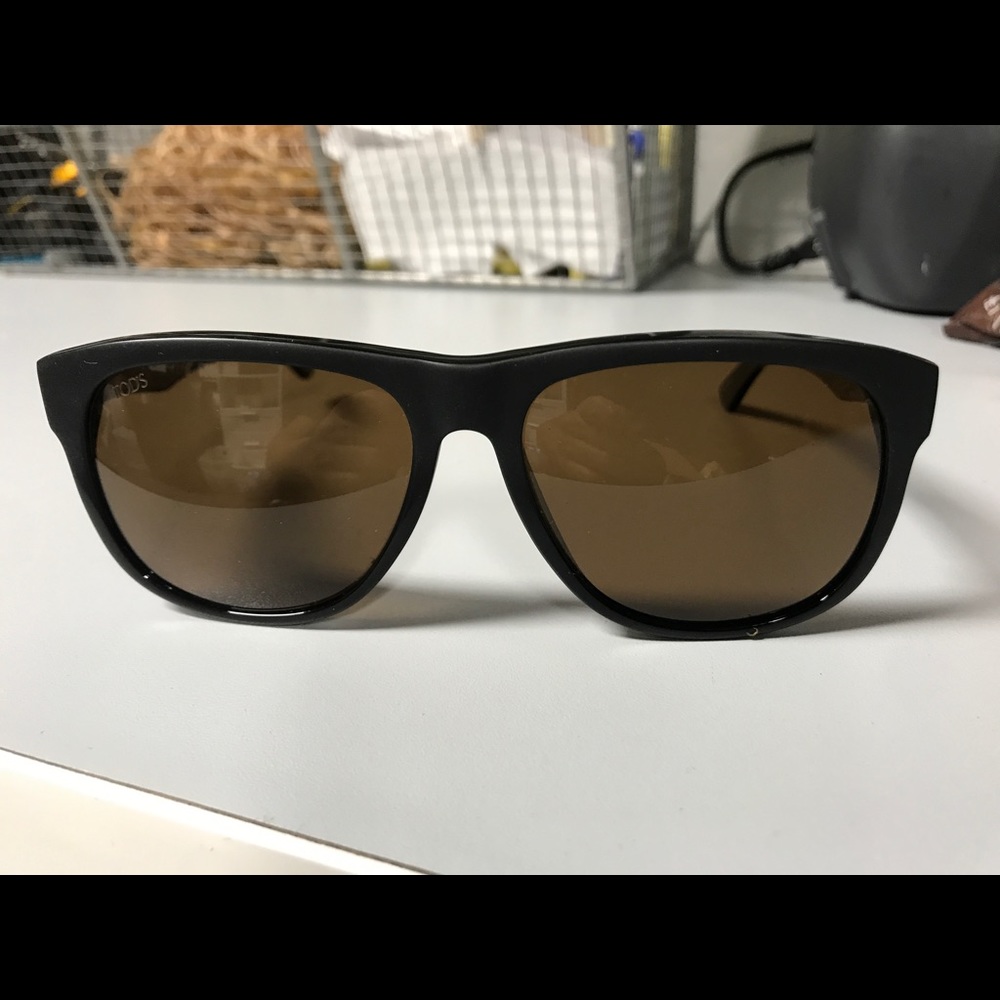 Tod's polarized sun glasses